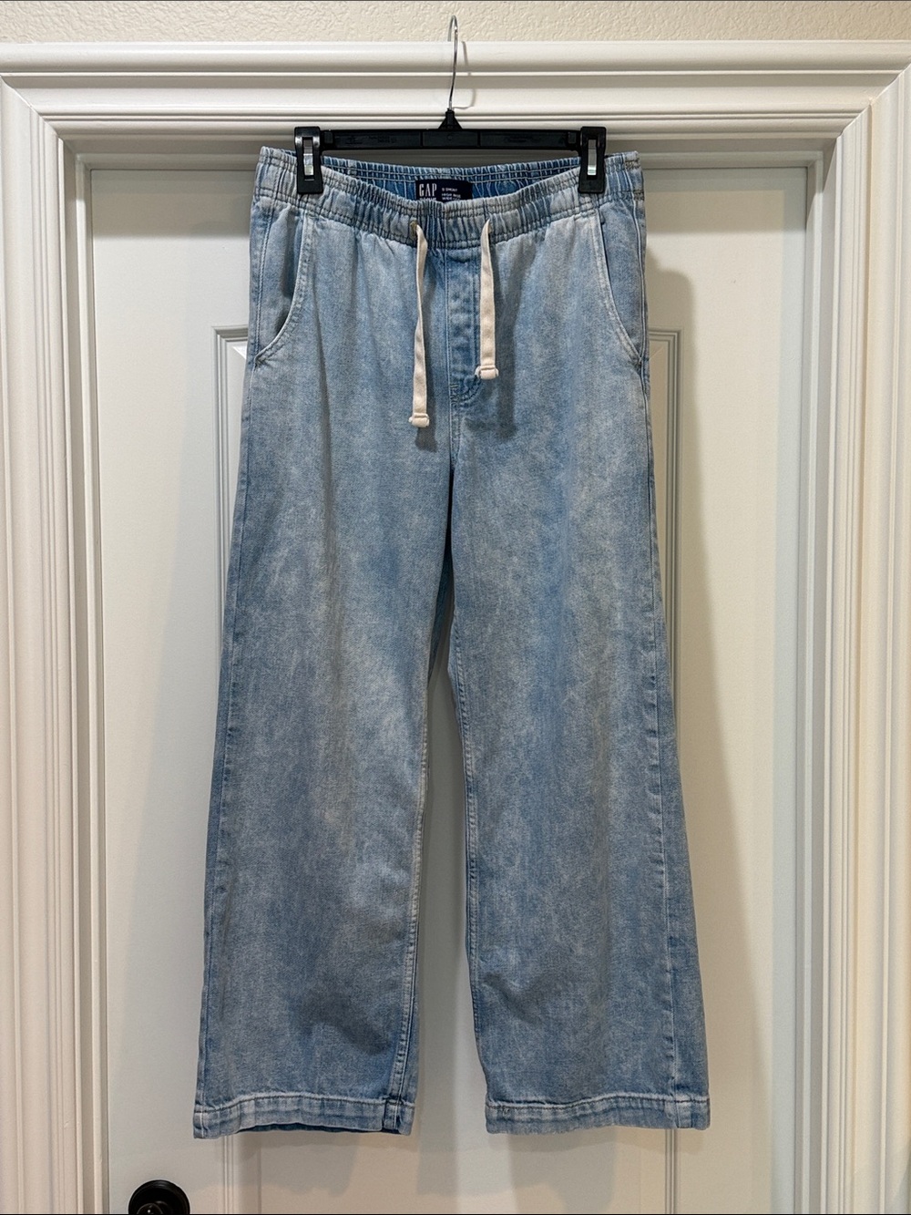 GAP High Rise Pull-On Wide Leg Jeans